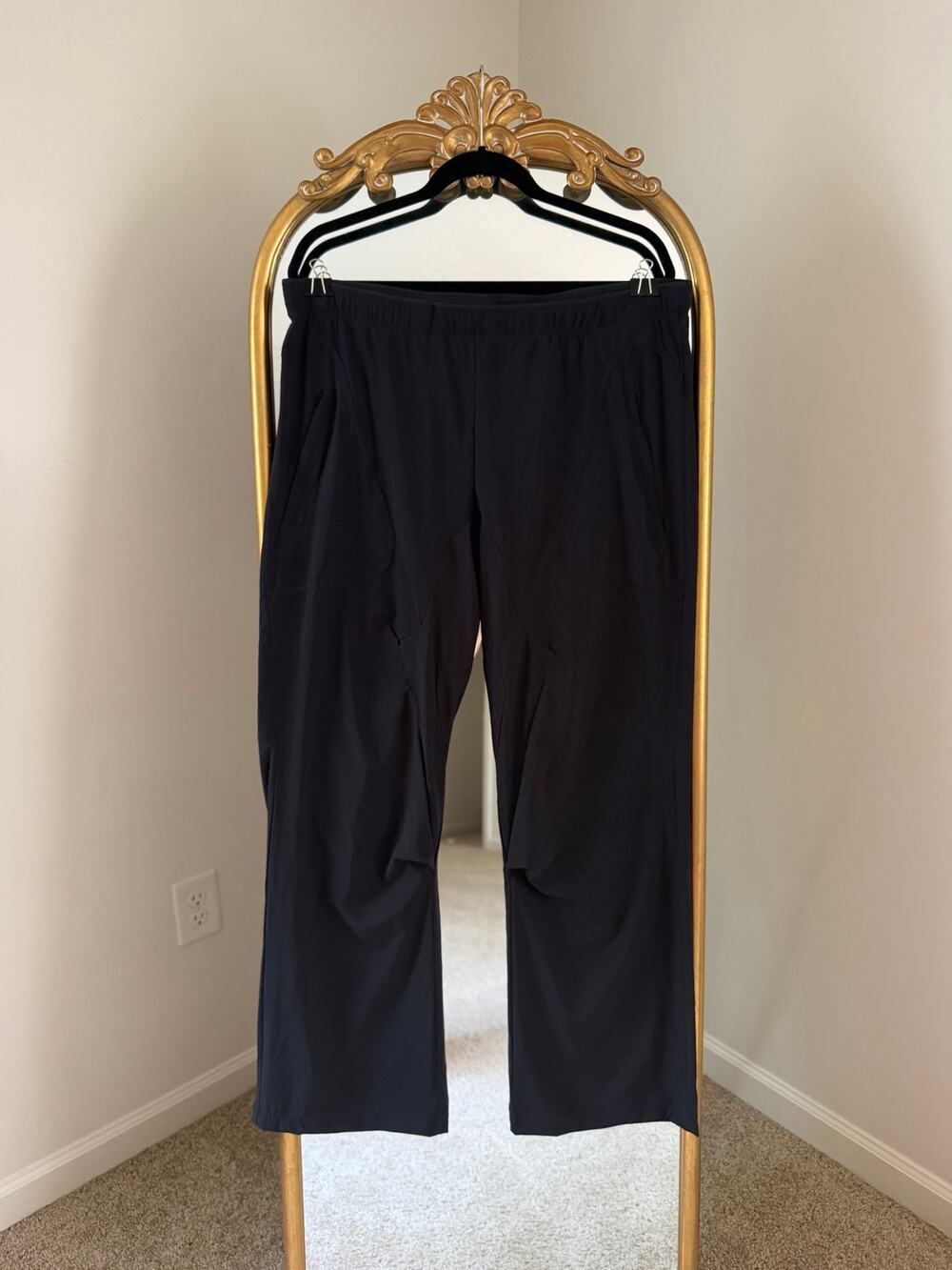 Paskho Conscious Long-Haul Flight Black Pants